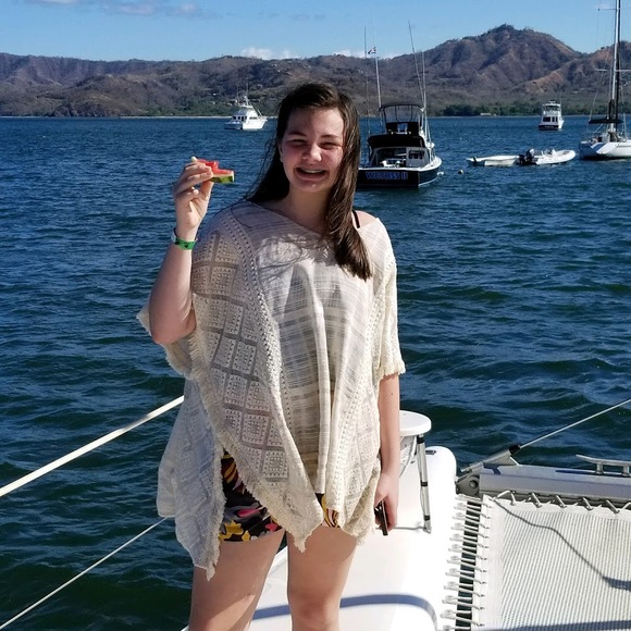 Meet your Posher, Lauren - Picture 1 of 1